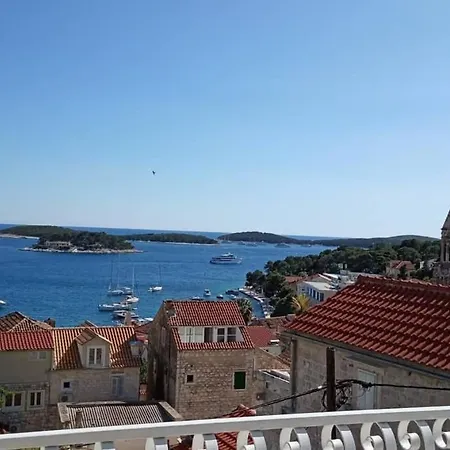 Romantic Marina * Hvar Town